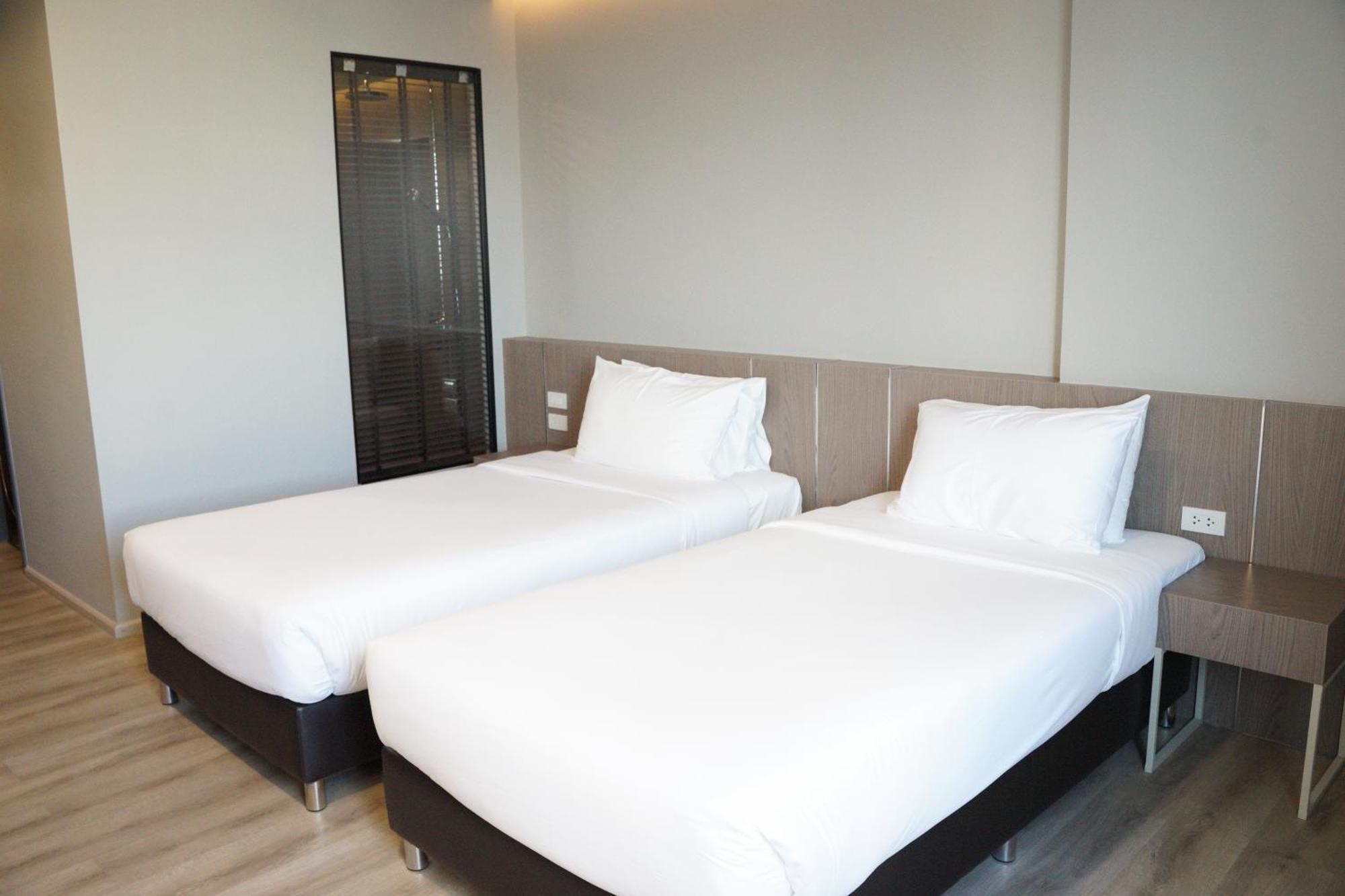 The Rise Suites Hotel, Chiang Mai - Sha Extra Plus Экстерьер фото