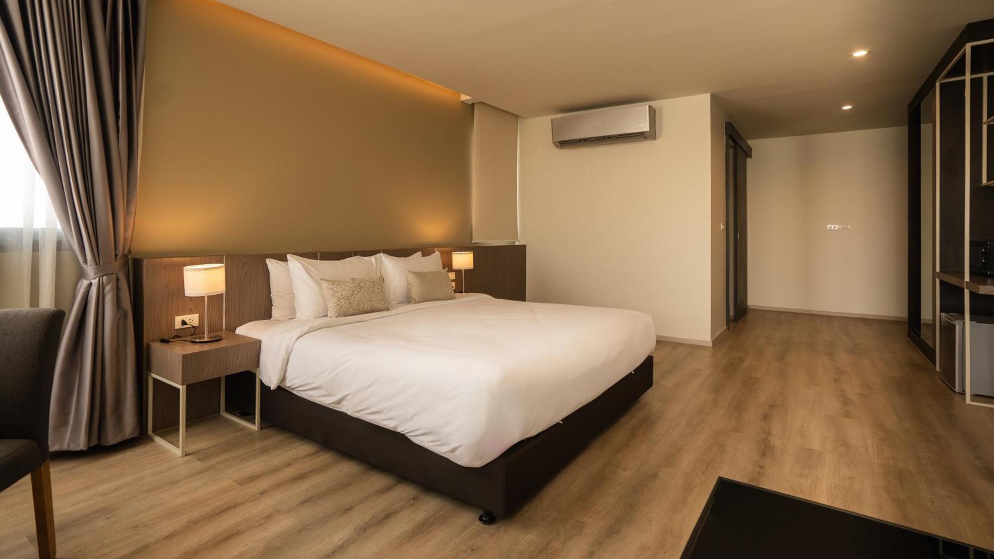The Rise Suites Hotel, Chiang Mai - Sha Extra Plus Экстерьер фото
