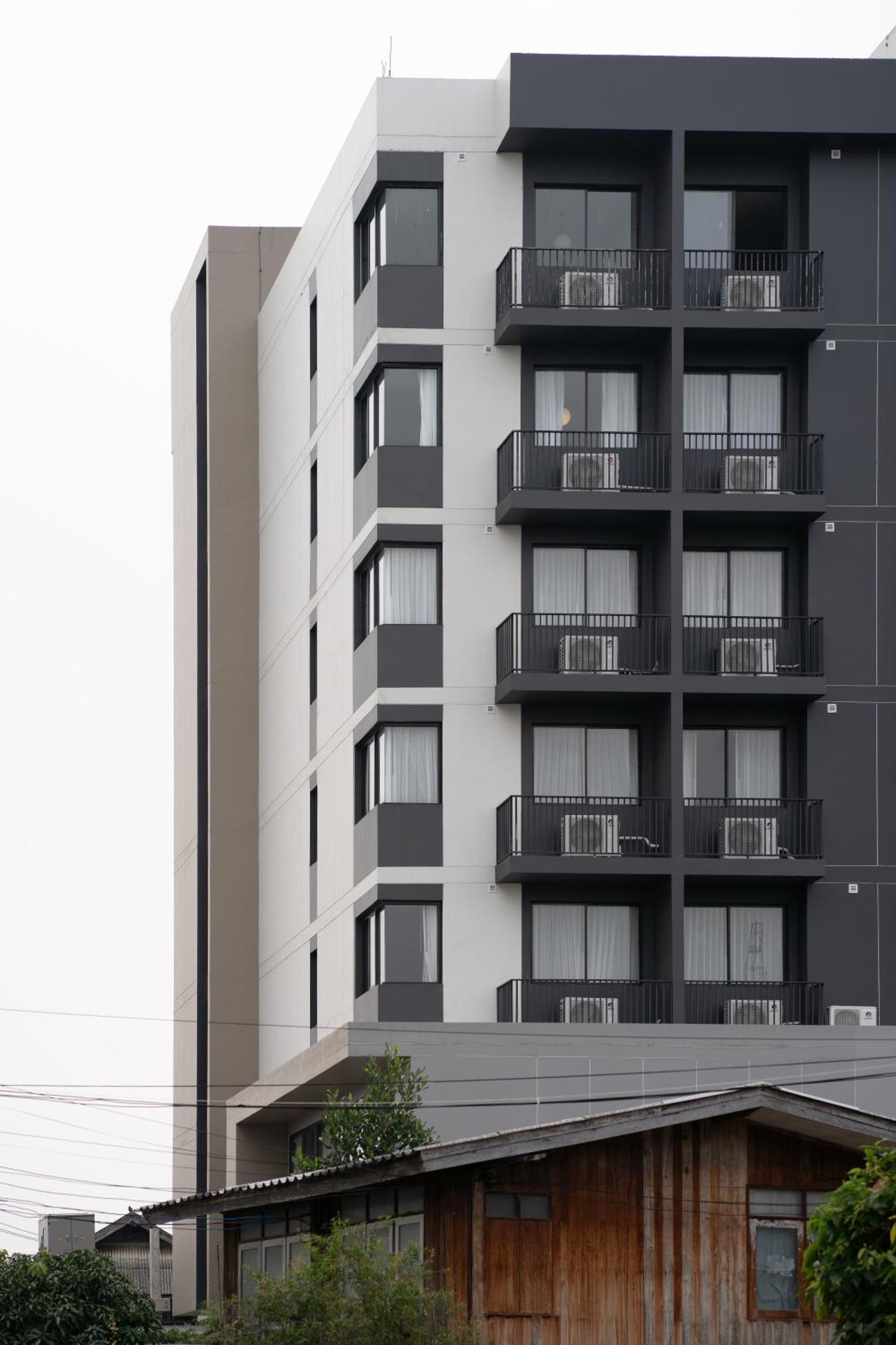 The Rise Suites Hotel, Chiang Mai - Sha Extra Plus Экстерьер фото